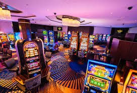 বাস্কেটবল গাইডে ek333 casino কভার দৃশ্য